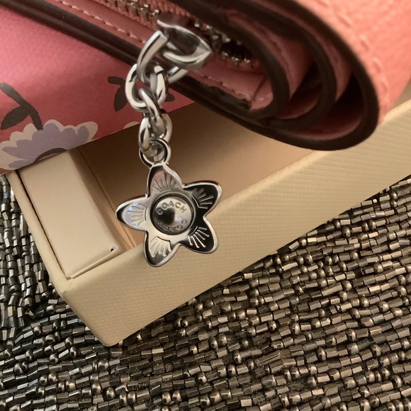 NWT COACH Boxed Snap Wallet With Daisy Print Pink - Picture 11 of 12
